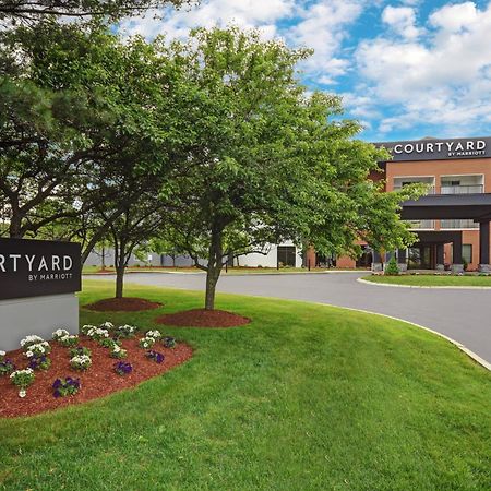 Courtyard Boston Raynham Hotel Exterior foto